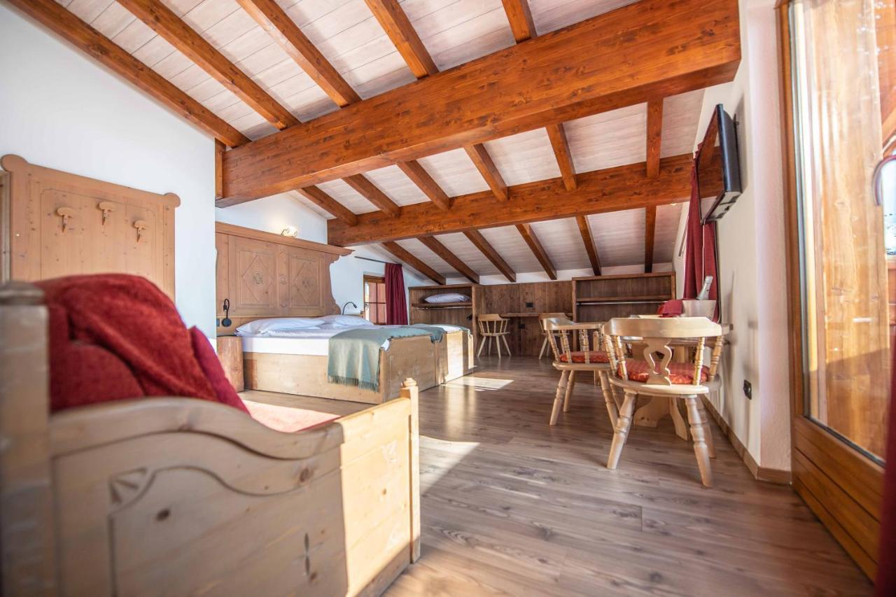 Alpino Lodge Bivio Livigno Eksteriør bilde