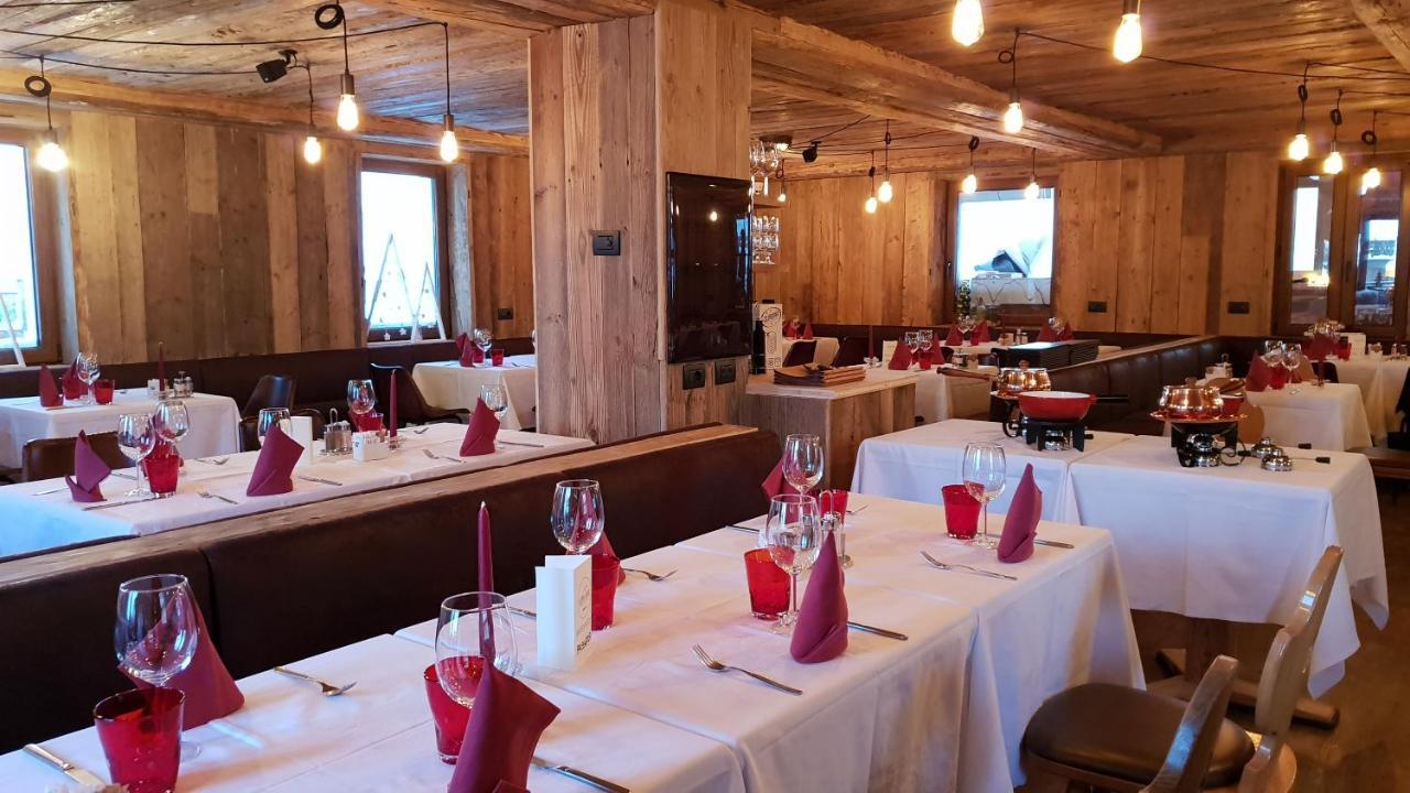 Alpino Lodge Bivio Livigno Eksteriør bilde